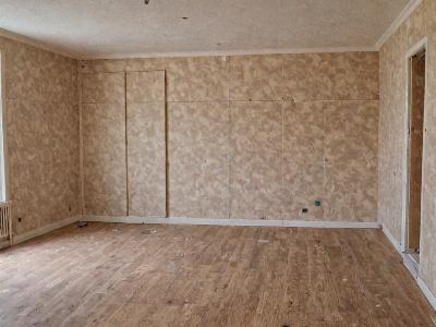 Empty room before built-in installation